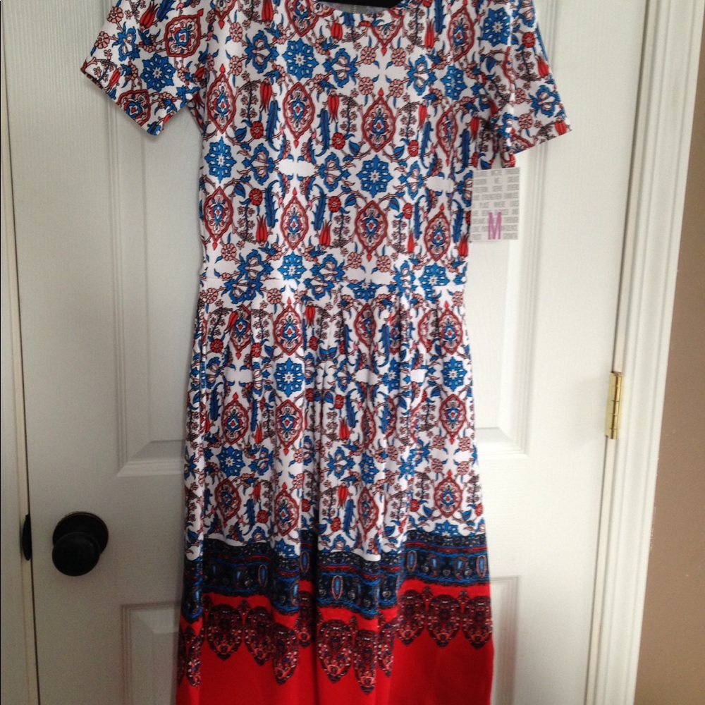 BNWT LLR Medium dipped Amelia